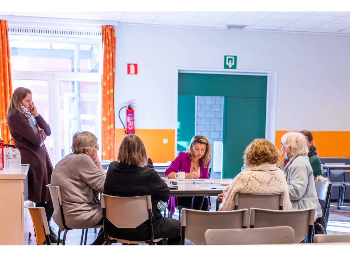 Middagbegeleiders vergaderen